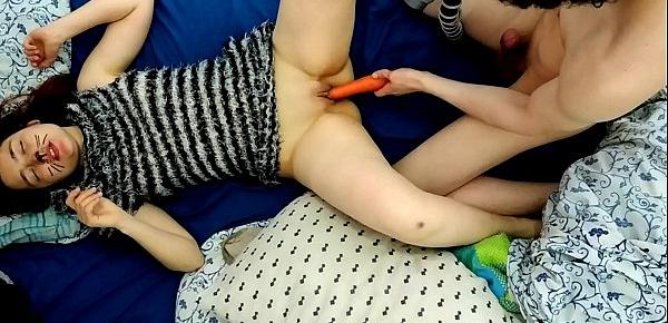  Teen enjoys warming her boyfriend with her carrot until he fucks her hard